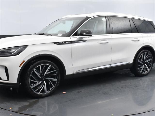 new 2025 Lincoln Aviator car, priced at $79,222