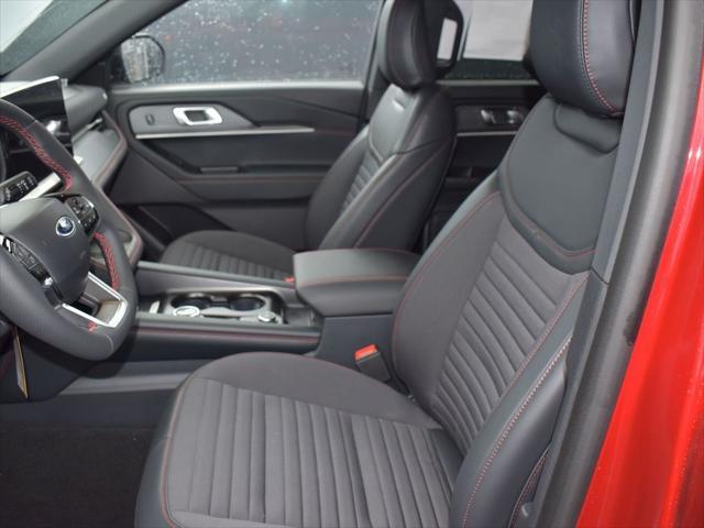 new 2025 Ford Explorer car, priced at $49,726