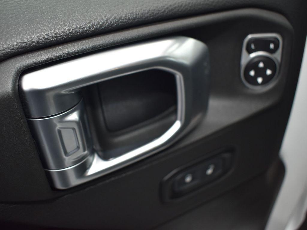 used 2023 Jeep Gladiator car, priced at $30,888