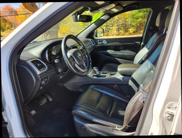 used 2019 Jeep Grand Cherokee car, priced at $18,495