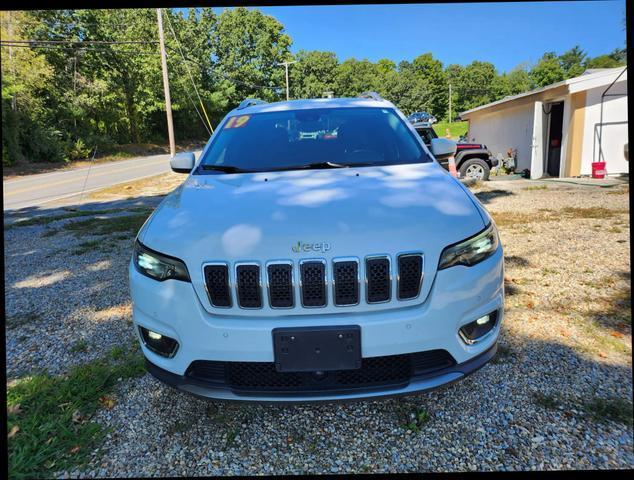 used 2019 Jeep Cherokee car, priced at $18,495