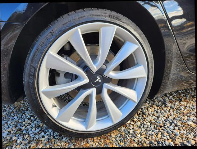 used 2021 Tesla Model 3 car, priced at $25,495