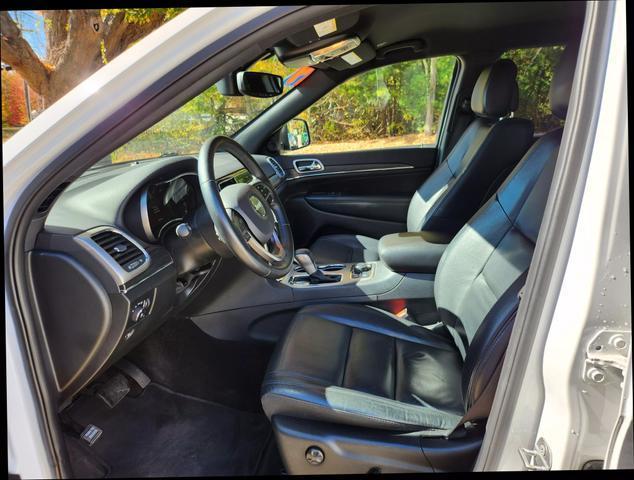 used 2019 Jeep Grand Cherokee car, priced at $22,495