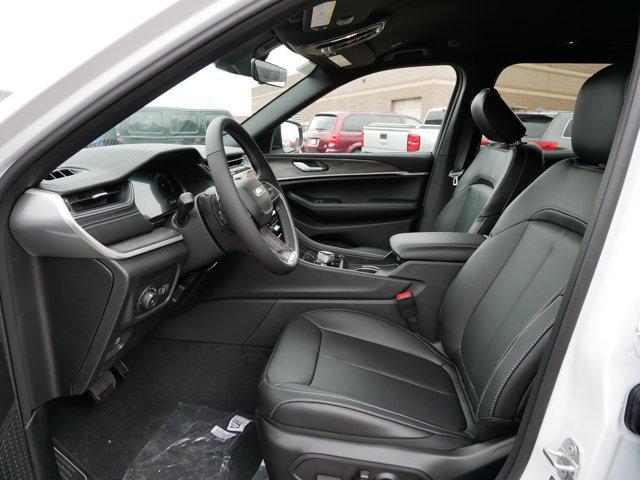 new 2025 Jeep Grand Cherokee L car, priced at $42,926