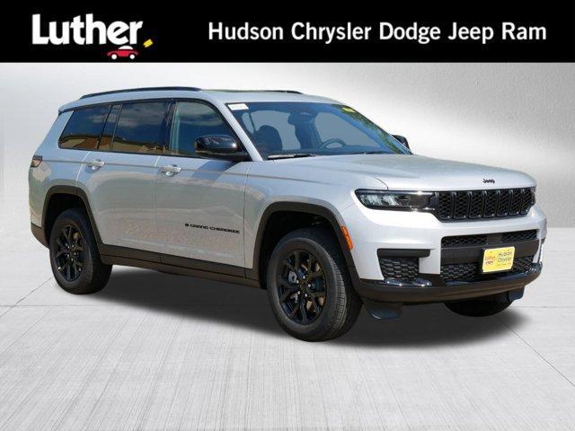 new 2024 Jeep Grand Cherokee L car, priced at $42,999