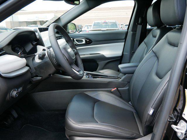 new 2025 Jeep Compass car, priced at $31,999