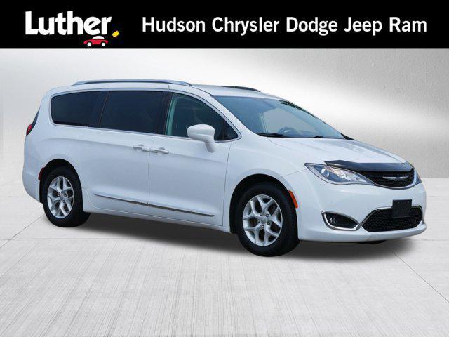 used 2017 Chrysler Pacifica car, priced at $19,489