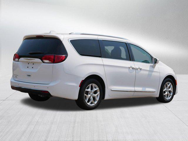 used 2017 Chrysler Pacifica car, priced at $19,489