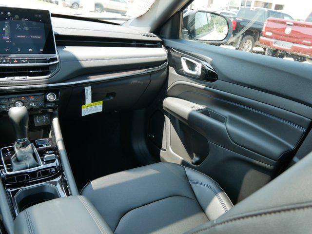 new 2025 Jeep Compass car, priced at $35,999
