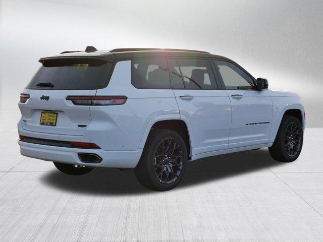 new 2025 Jeep Grand Cherokee L car, priced at $68,211