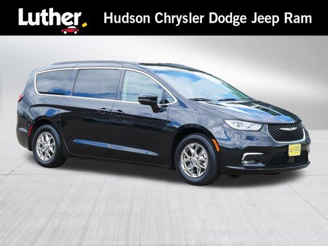 used 2022 Chrysler Pacifica car, priced at $23,755