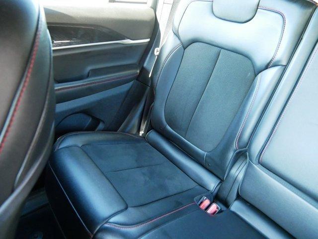 used 2022 Jeep Grand Cherokee car, priced at $37,995