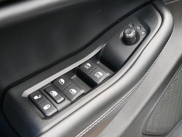 used 2023 Jeep Grand Cherokee L car, priced at $30,989