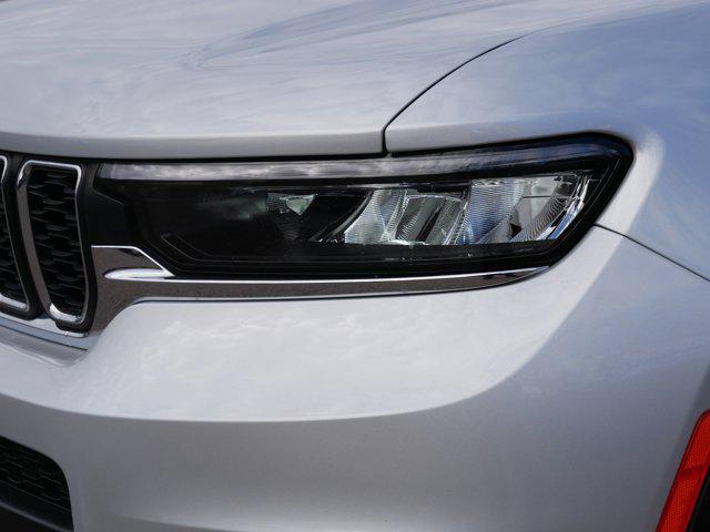 used 2023 Jeep Grand Cherokee L car, priced at $30,989