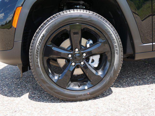 new 2025 Jeep Grand Cherokee car, priced at $46,928