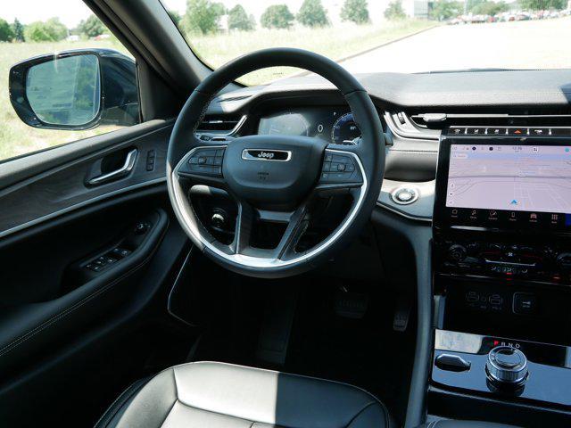 new 2025 Jeep Grand Cherokee car, priced at $46,928