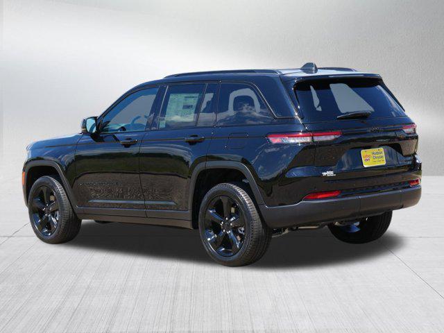 new 2025 Jeep Grand Cherokee car, priced at $46,928