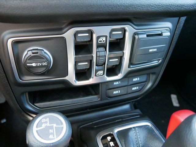 new 2025 Jeep Gladiator car, priced at $45,799