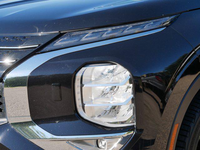 used 2024 Mitsubishi Outlander car, priced at $25,775
