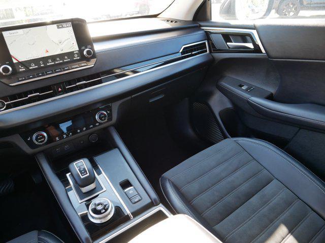 used 2024 Mitsubishi Outlander car, priced at $25,775
