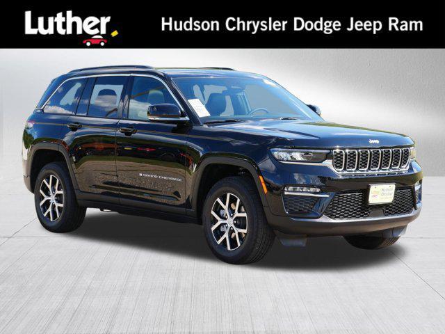 new 2025 Jeep Grand Cherokee car, priced at $45,999