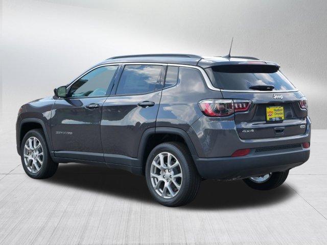 new 2024 Jeep Compass car, priced at $26,999