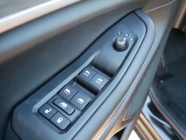 new 2025 Jeep Grand Cherokee car, priced at $45,999