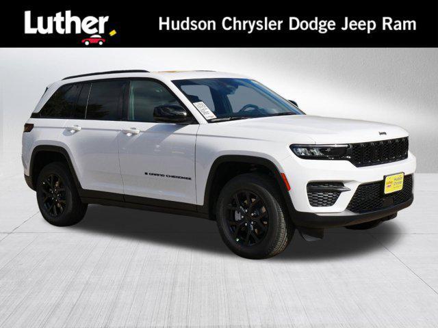 new 2025 Jeep Grand Cherokee car, priced at $41,499