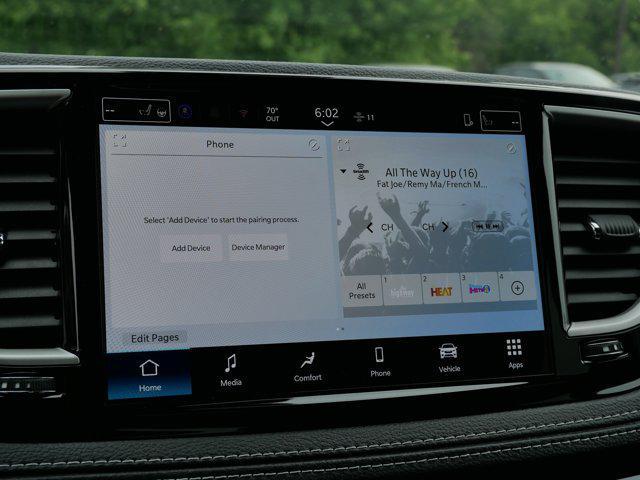 new 2025 Chrysler Pacifica car, priced at $45,999