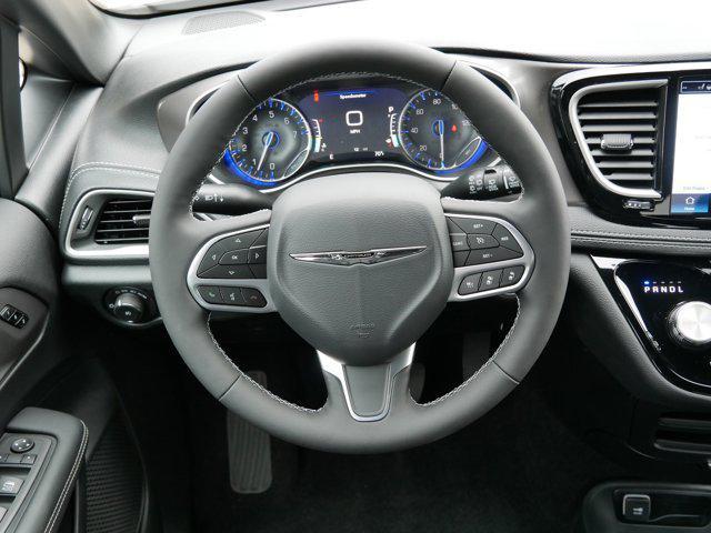 new 2025 Chrysler Pacifica car, priced at $45,999