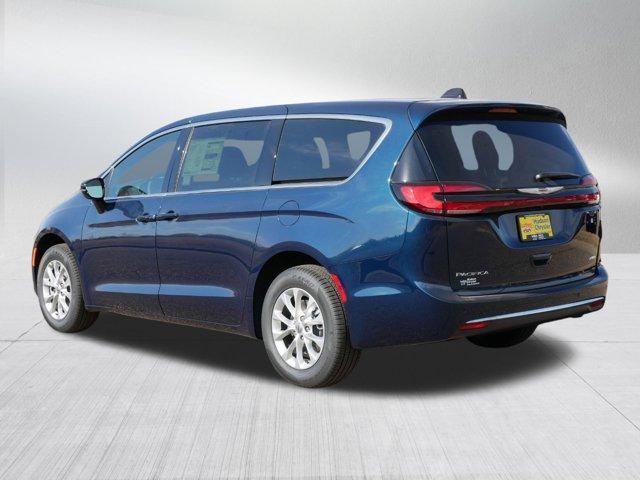 new 2025 Chrysler Pacifica car, priced at $44,499