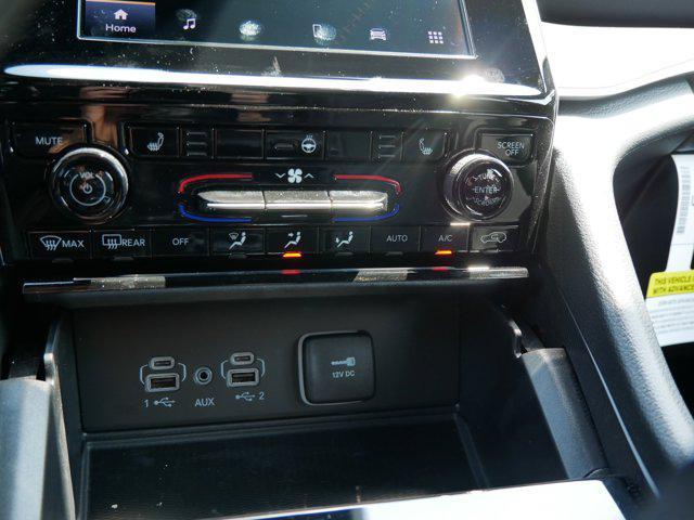 new 2025 Jeep Grand Cherokee car, priced at $40,182