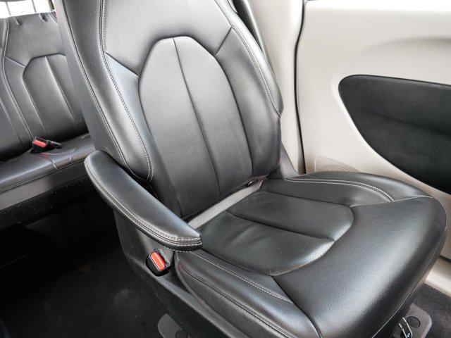 used 2022 Chrysler Pacifica Hybrid car, priced at $21,995