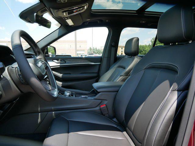 new 2025 Jeep Grand Cherokee car, priced at $45,499
