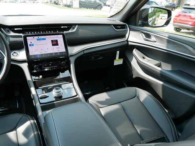 new 2025 Jeep Grand Cherokee L car, priced at $48,999