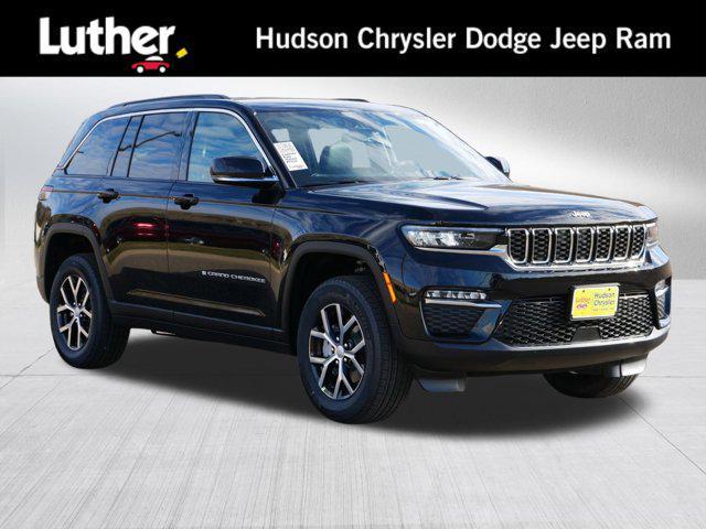 new 2025 Jeep Grand Cherokee car, priced at $43,749