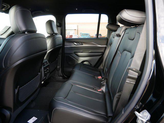 new 2025 Jeep Grand Cherokee car, priced at $43,749