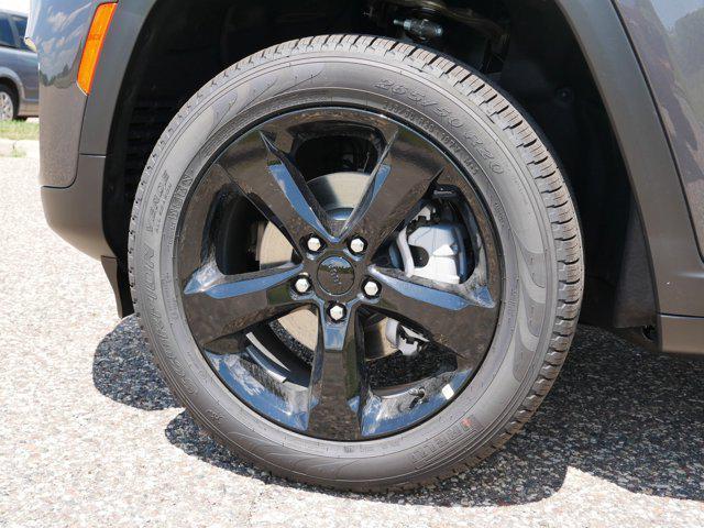 new 2025 Jeep Grand Cherokee car, priced at $48,489