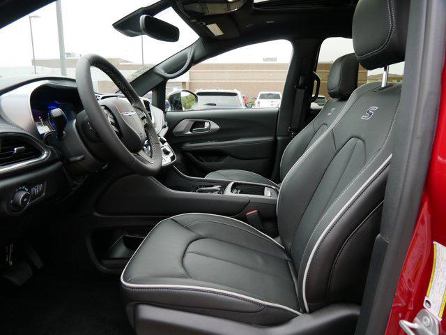 new 2026 Chrysler Pacifica car, priced at $53,999