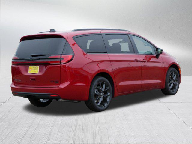 new 2026 Chrysler Pacifica car, priced at $53,999