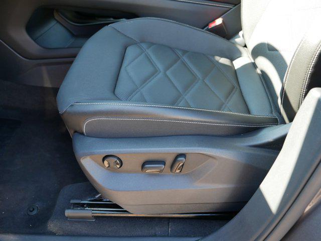 used 2025 Volkswagen Atlas car, priced at $34,377