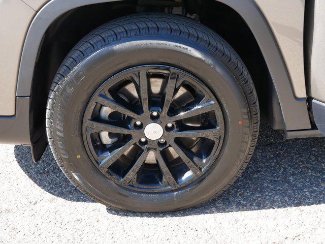 used 2021 Jeep Cherokee car, priced at $23,477