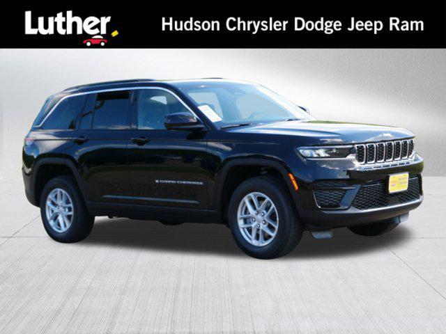 new 2025 Jeep Grand Cherokee car, priced at $37,749