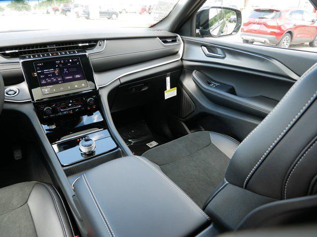 new 2025 Jeep Grand Cherokee L car, priced at $41,999