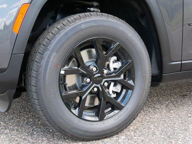 new 2025 Jeep Grand Cherokee L car, priced at $41,999