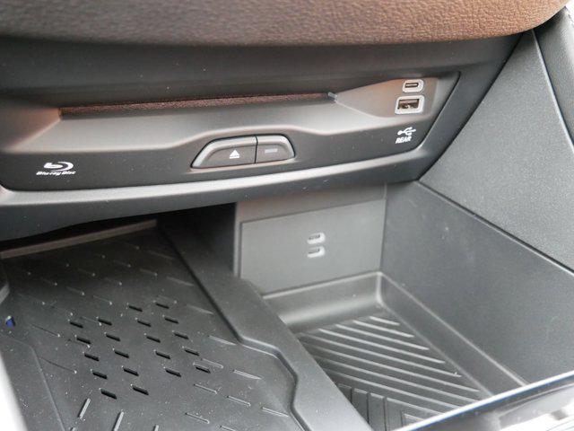 new 2026 Chrysler Pacifica car, priced at $53,749