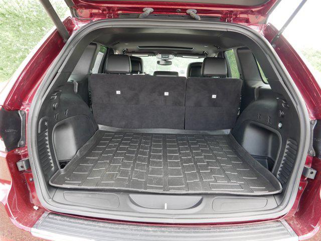 used 2021 Jeep Grand Cherokee car, priced at $27,451