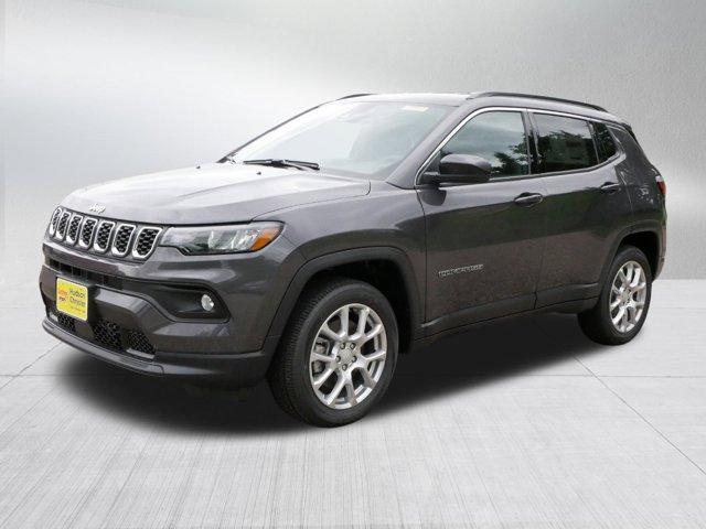 new 2024 Jeep Compass car, priced at $26,999