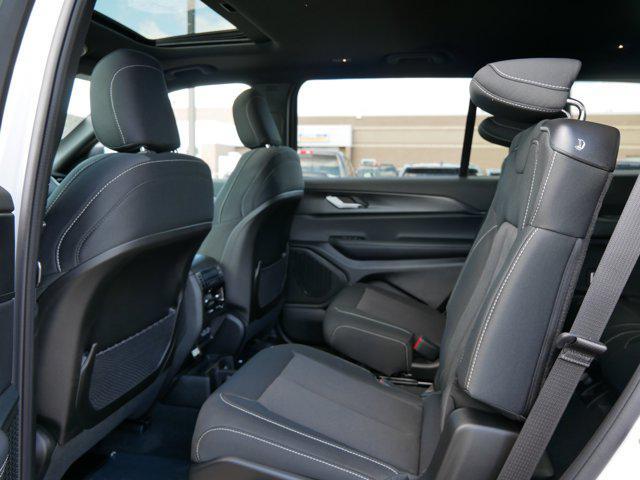 new 2025 Jeep Grand Cherokee L car, priced at $39,999