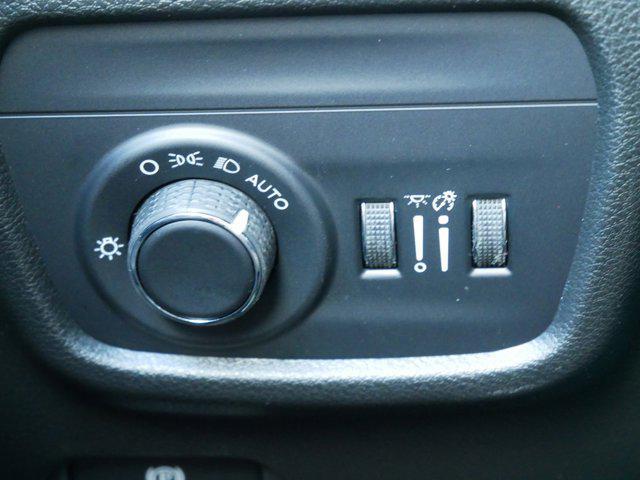 new 2025 Jeep Grand Cherokee L car, priced at $39,999